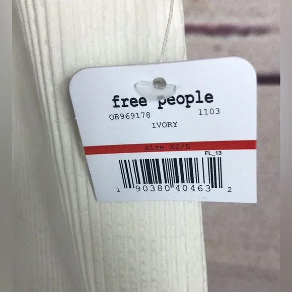 Free People Wide Rib Seamless Cami - Ivory - XS/S - Picture 4 of 6